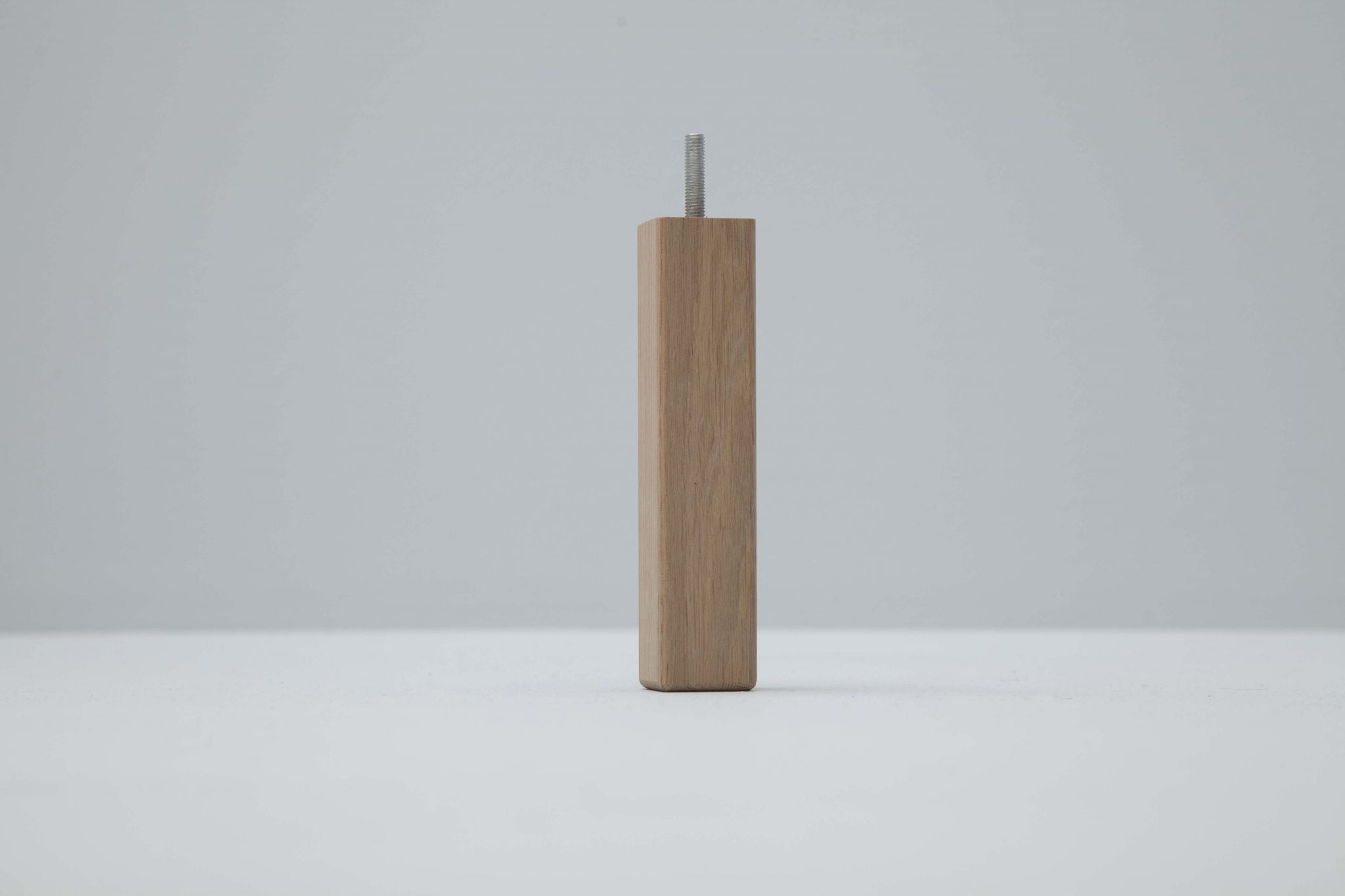 Arena_4x4_15cm_ubeh-eik_undtreated-oak