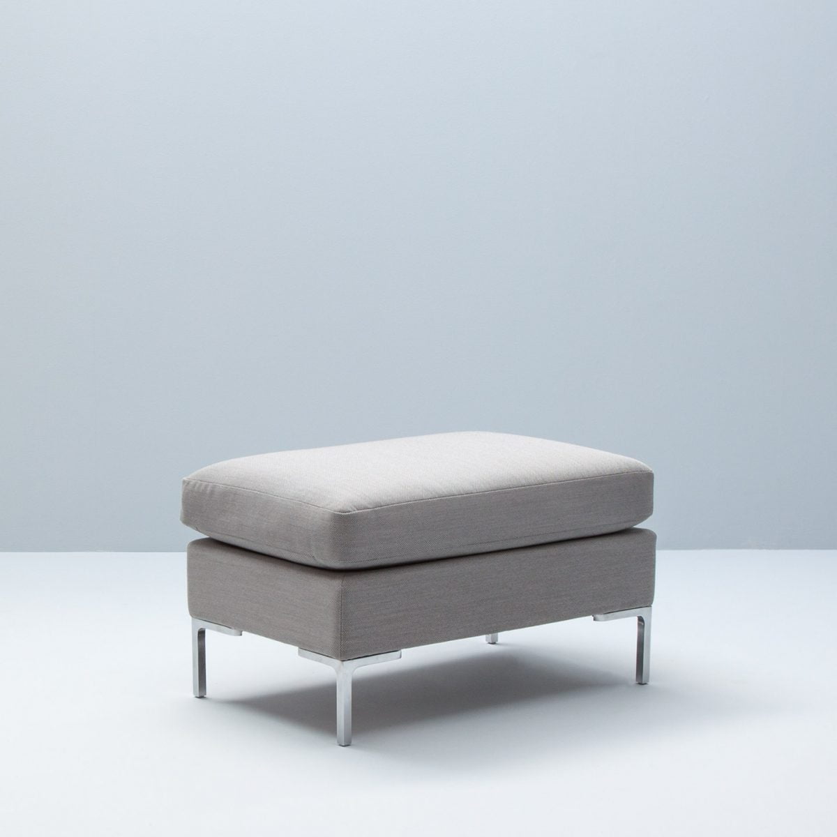Krosby_Square_Arena_Pouff-80x50-1200x1200
